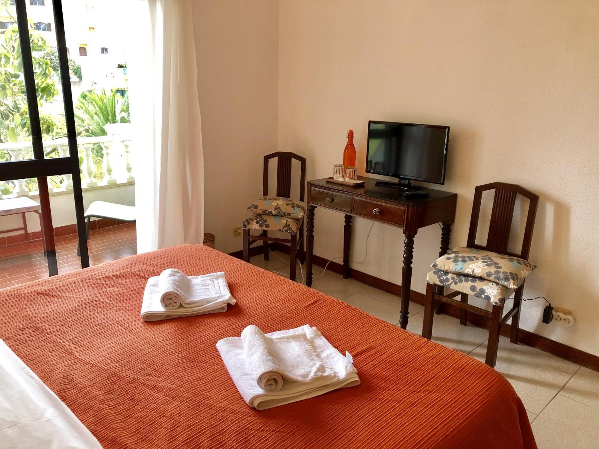 Manelisa Cascais Bed & Breakfast Cameră foto